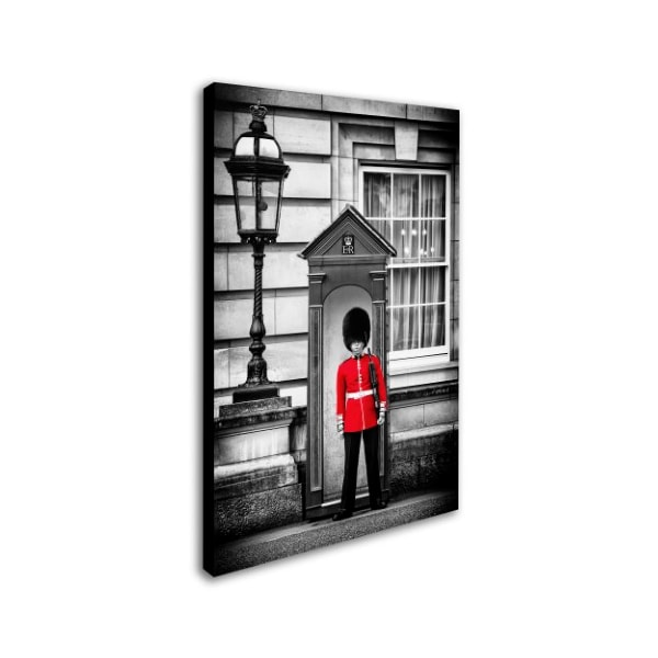 Philippe Hugonnard 'Queen's Guard London' Canvas Art,16x24